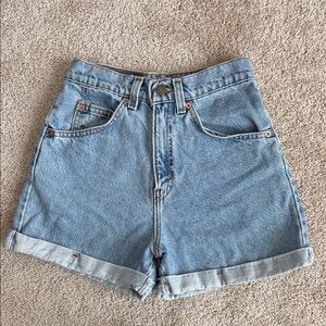 Vintage Levi’s Orange Tab Light Wash Cuffed Denim Jean Shorts